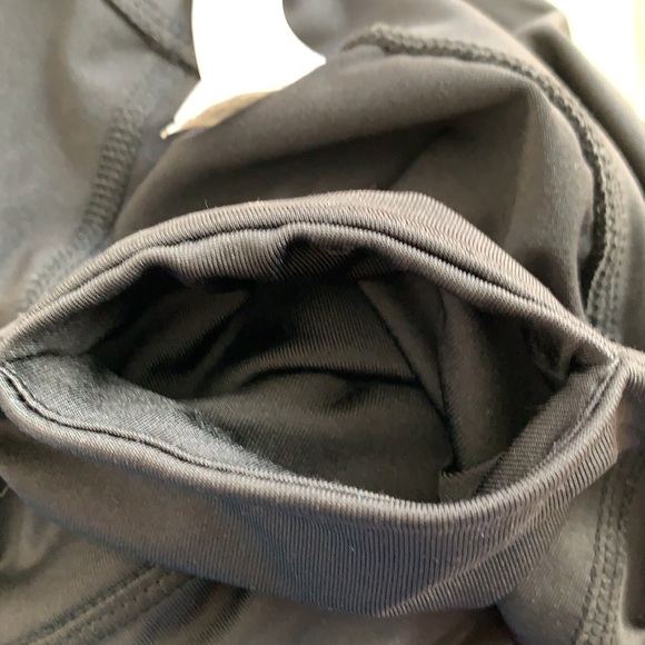 Reebok active capris black white size small - Picture 8 of 8